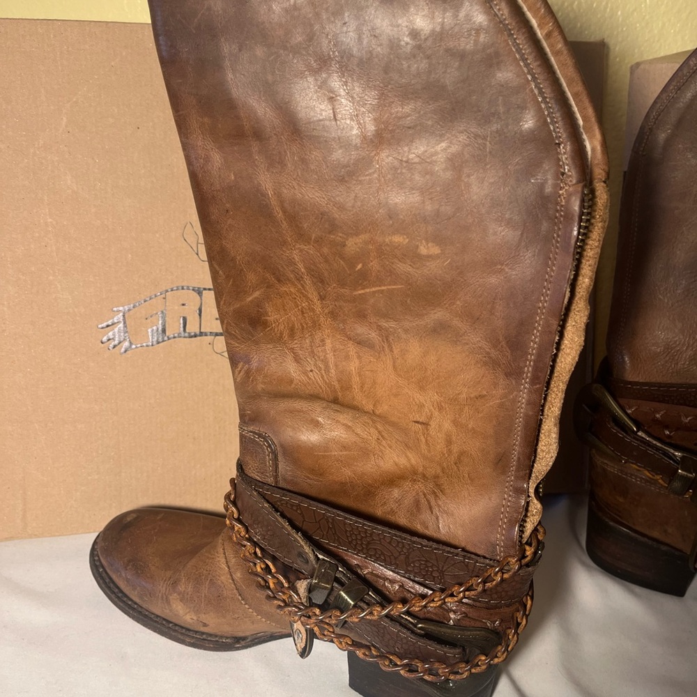Freebird by Steven Brown Heeled Boots with Distressed Leather - Picture 5 of 11